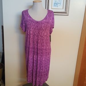 Short sleeve dress